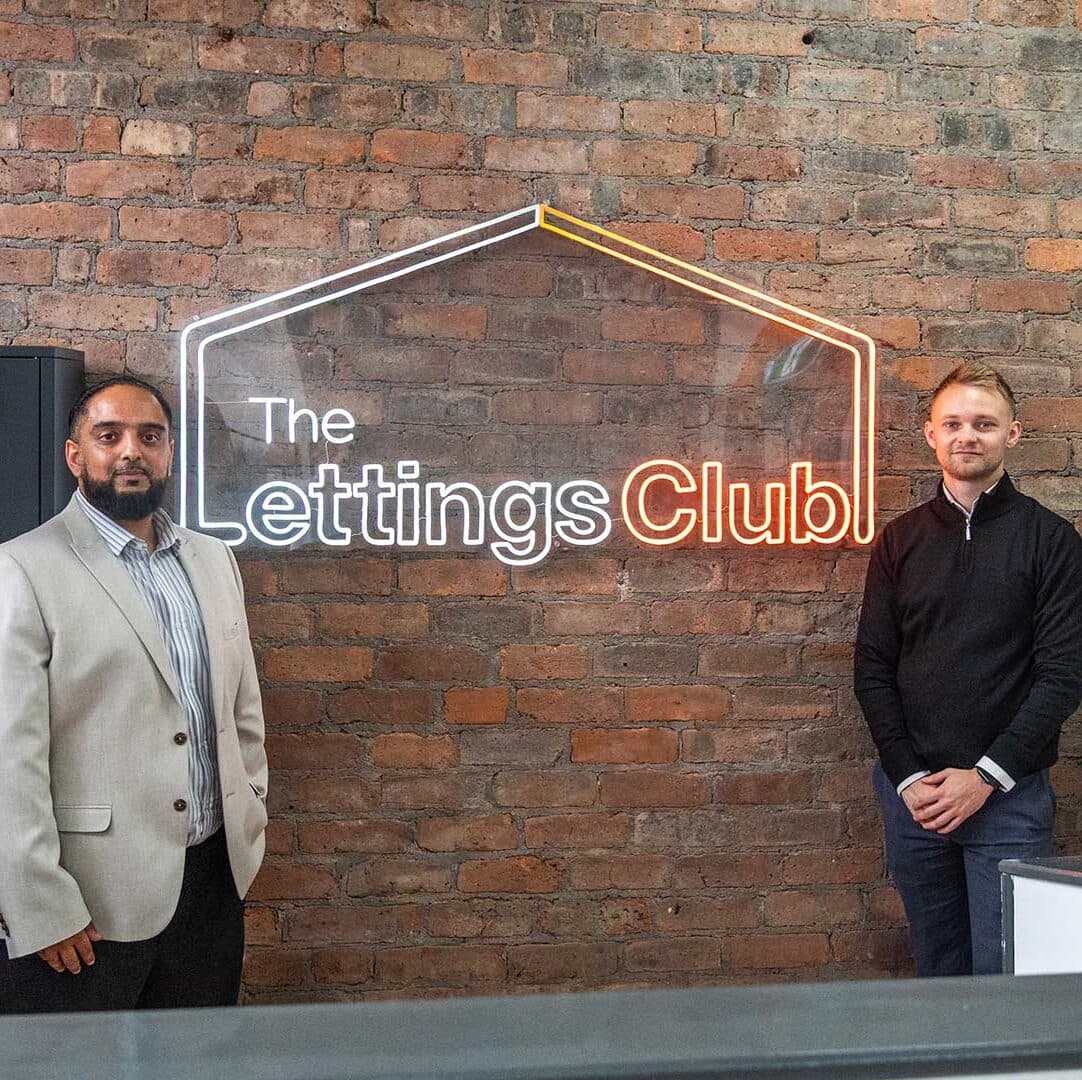 <strong>We are the property </strong><span style="color:hsl(19, 90%, 65%);"><strong>People on your Side</strong></span>